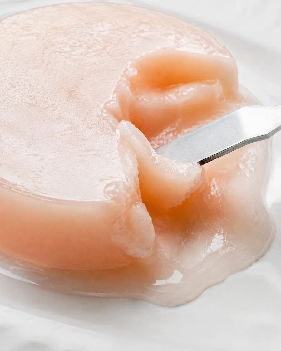Melting balm texture